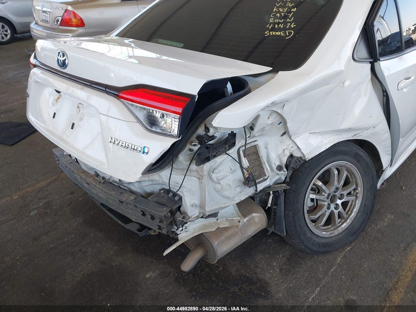 2022 Toyota Corolla VIN JTDEAMDE3N3005215 IAAI salvage auction — REAR END, Salvage Title, sold $5,600 on 2026-07-14 (photo 6)