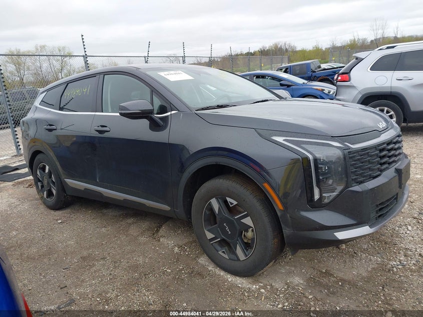 2026 Kia Sportage VIN 5XYK2CDF9TG392834 IAAI salvage auction — LEFT SIDE, Salvage Title, sold $8,100 on 2026-07-07 (photo 1)