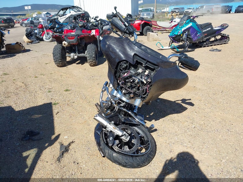 2021 Harley-davidson Street glide VIN 1HD1KRP16MB609796 IAAI salvage auction — FRONT END, Salvage (Montana), sold $4,750 on 2026-09-26 (photo 5)