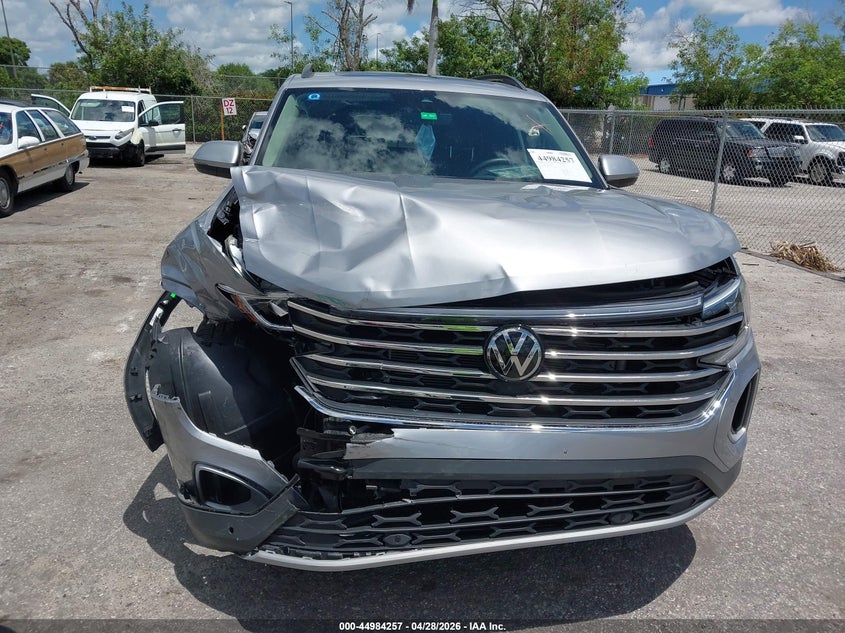 2024 Volkswagen Atlas VIN 1V2JR2CA0RC578796 IAAI salvage auction — RIGHT FRONT, Salvage Title, sold $8,350 on 2026-07-20 (photo 6)