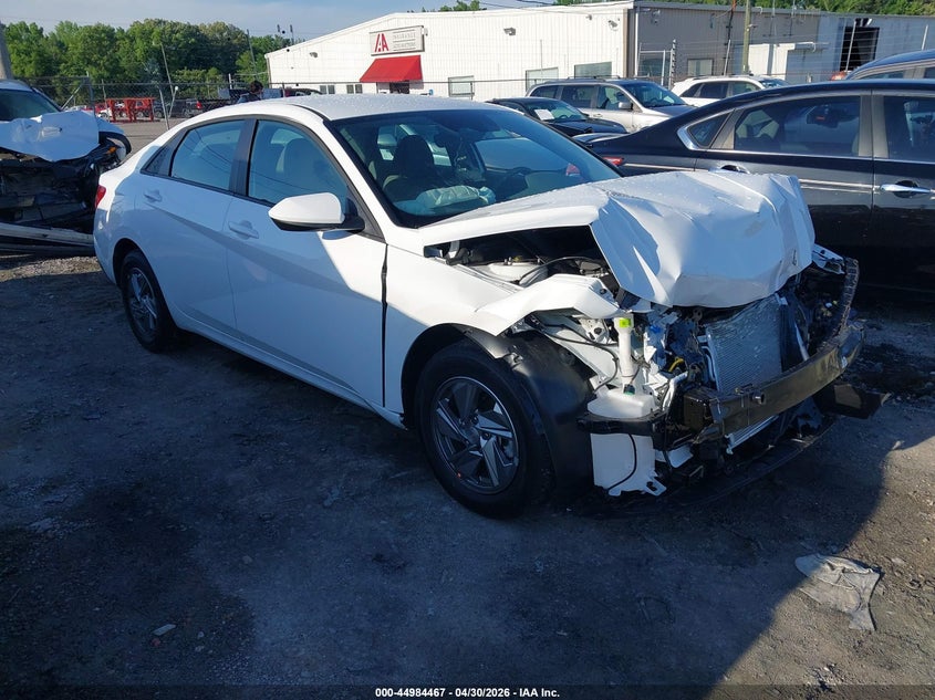 2026 Hyundai Elantra VIN KMHLL4DG7TU201339 IAAI salvage auction — FRONT END, Salvage (Tennessee), sold $4,650 on 2026-07-20 (photo 1)