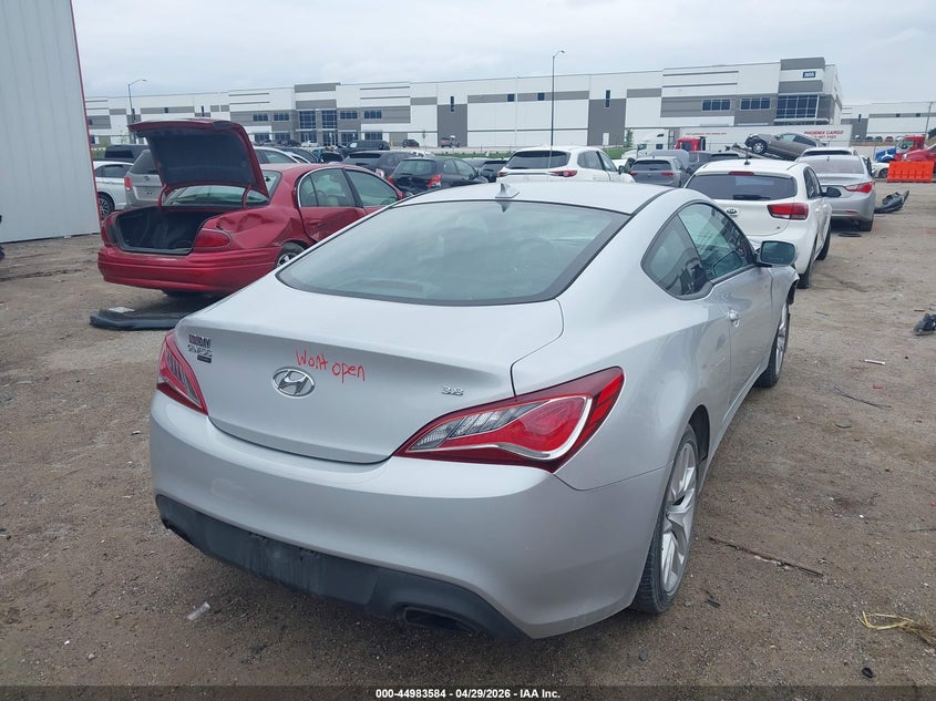 2016 Hyundai Genesis VIN KMHHT6KJ0GU133035 IAAI salvage auction — RIGHT FRONT, Original (Texas), sold $3,250 on 2026-07-14 (photo 4)