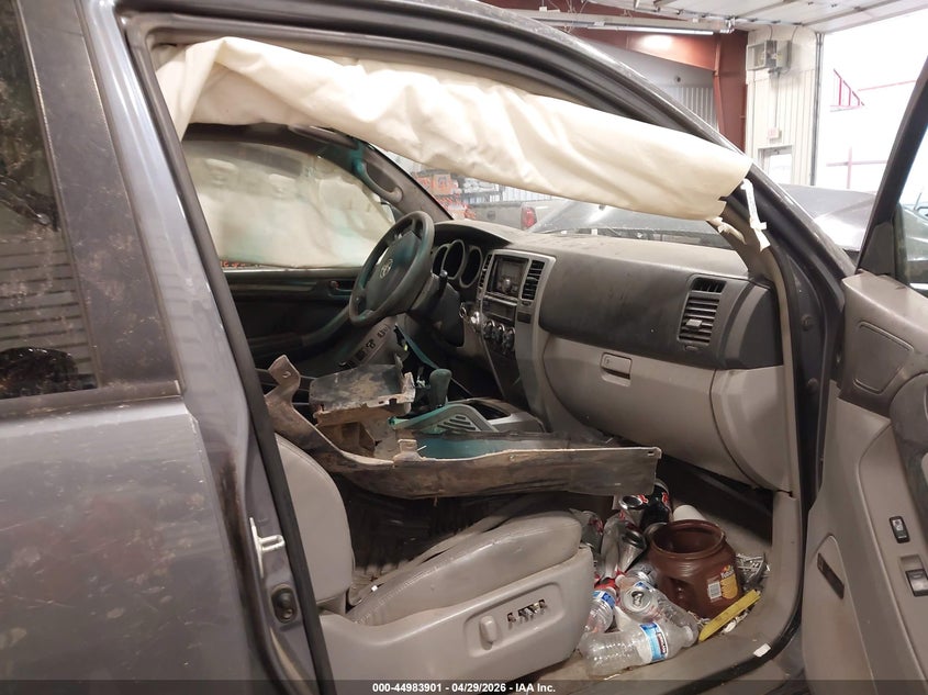 2004 Toyota 4runner VIN JTEBU17R740040374 IAAI salvage auction — BIO HAZARD, Salvage (Colorado), sold $850 on 2026-07-22 (photo 5)