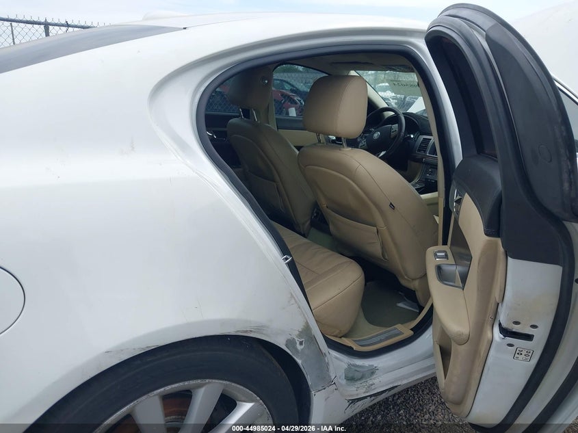 2011 Jaguar Xf VIN SAJWA0GB3BLR85671 IAAI salvage auction — NORMAL WEAR, Salvage (Texas), sold $550 on 2026-07-29 (photo 8)