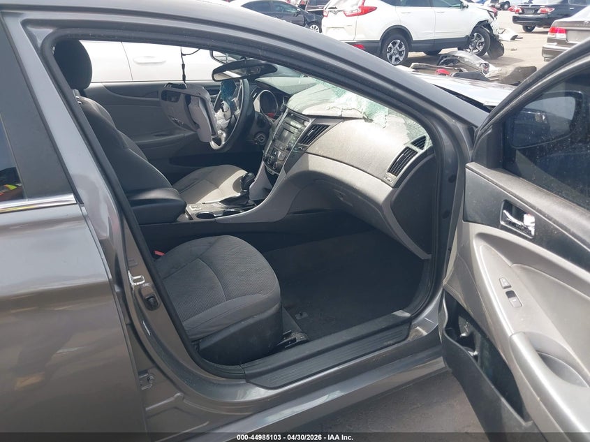 2014 Hyundai Sonata VIN 5NPEB4AC9EH914130 IAAI salvage auction — RIGHT FRONT, Salvage (Arizona), sold $450 on 2026-08-03 (photo 5)