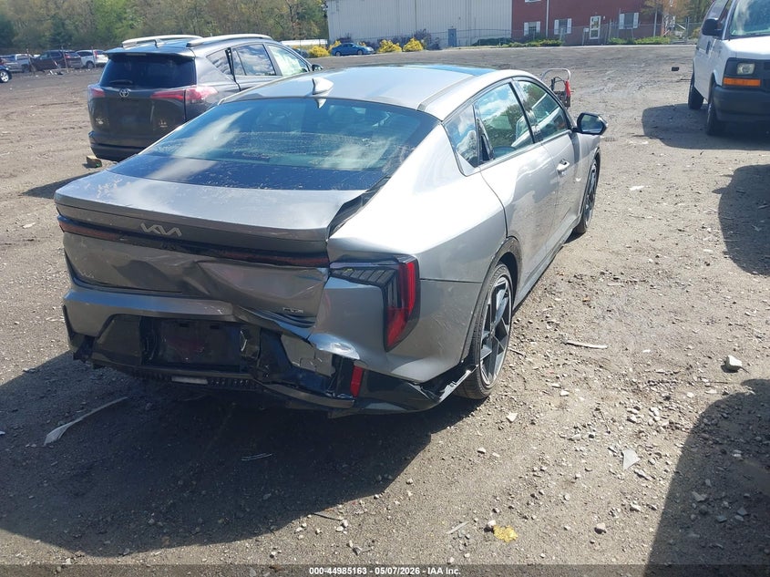 2025 Kia K4 VIN 3KPFW4DE7SE157184 IAAI salvage auction — REAR END, Salvage (Massachusetts), sold $8,800 on 2026-08-18 (photo 4)