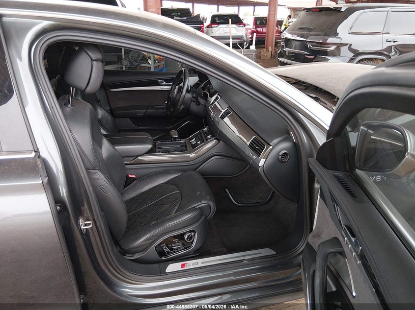 2013 Audi S8 VIN WAUD2AFD1DN027421 IAAI salvage auction — FRONT END, Salvage (Arizona), sold $2,550 on 2026-07-14 (photo 5)