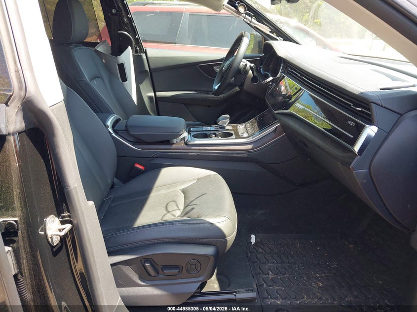 2023 Audi Q8 VIN WA1EVBF11PD010875 IAAI salvage auction — REAR END, Wait Title, sold $22,900 on 2026-07-29 (photo 5)
