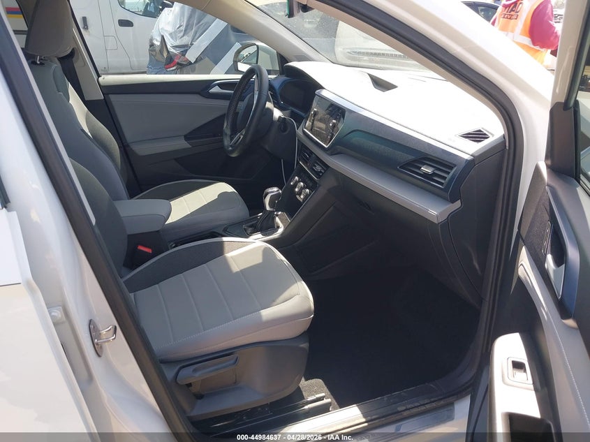 2024 Volkswagen Taos VIN 3VVEX7B21RM106526 IAAI salvage auction — FRONT END, Salvage Title, sold $8,100 on 2026-07-12 (photo 5)