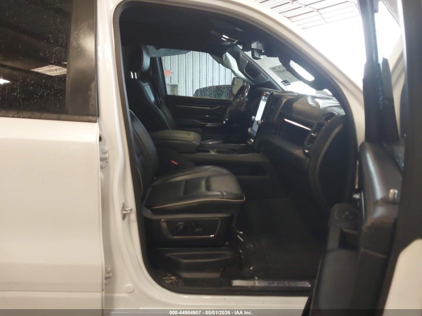 2022 Ram 1500 VIN 1C6SRFHT9NN118601 IAAI salvage auction — LEFT REAR, Wait Title, sold $19,200 on 2026-07-29 (photo 5)
