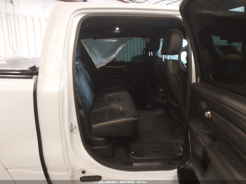 2022 Ram 1500 VIN 1C6SRFHT9NN118601 IAAI salvage auction — LEFT REAR, Wait Title, sold $19,200 on 2026-07-29 (photo 8)
