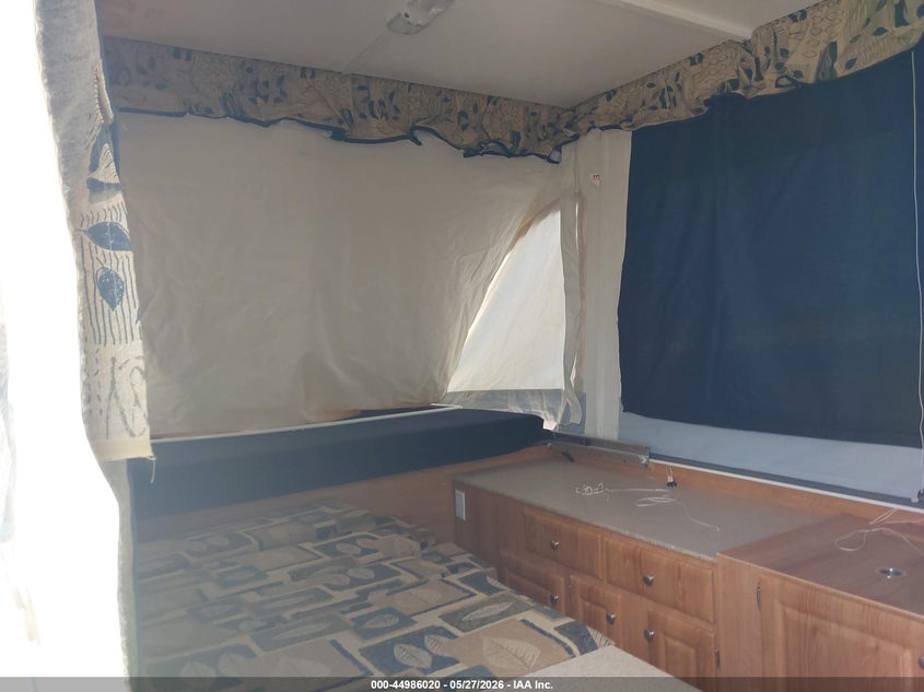 2008 Jayco Travel trailer VIN 1UJAJ01G081BD0734 IAAI salvage auction — UNKNOWN, Regular Certificate (Iowa), sold $100 on 2026-07-07 (photo 5)