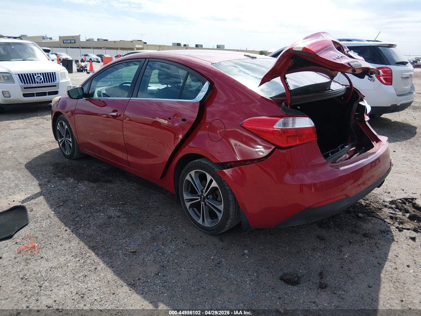 2014 Kia Forte VIN KNAFX4A83E5176579 IAAI salvage auction — REAR END, Salvage Title, sold $675 on 2026-07-24 (photo 3)