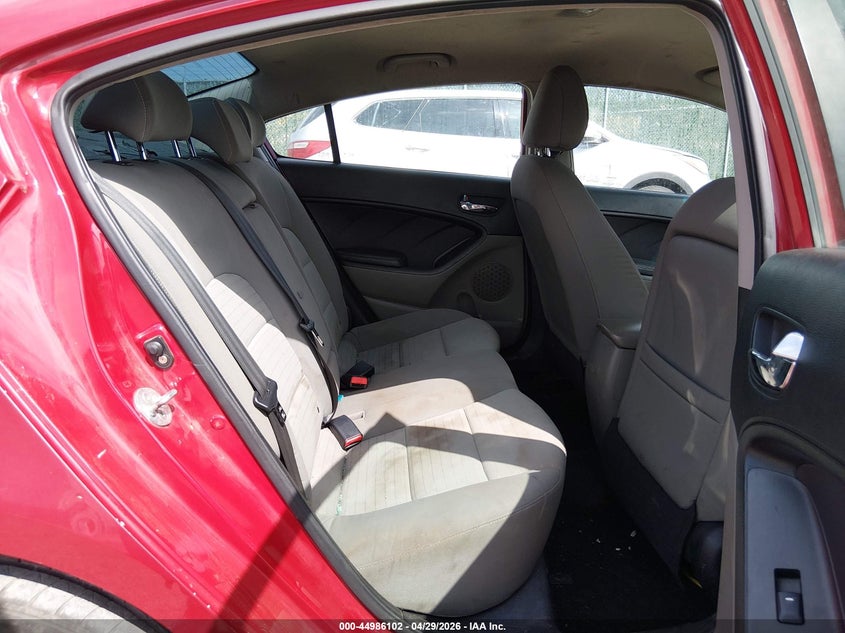2014 Kia Forte VIN KNAFX4A83E5176579 IAAI salvage auction — REAR END, Salvage Title, sold $675 on 2026-07-24 (photo 8)
