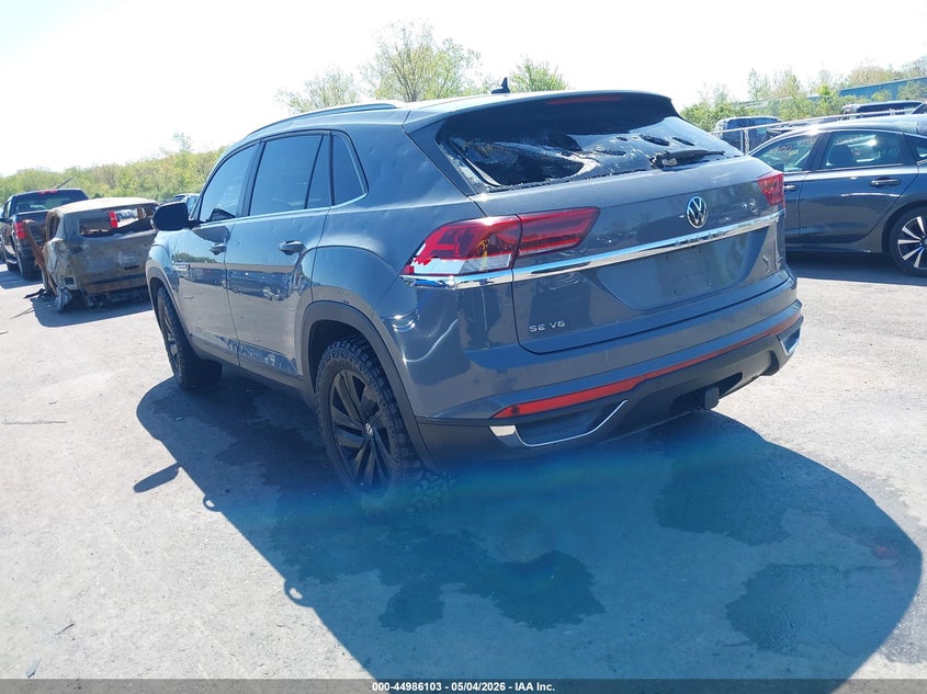 2021 Volkswagen Atlas cross sport VIN 1V2KE2CA1MC229316 IAAI salvage auction — HAIL, Salvage (Ohio), sold $7,800 on 2026-09-01 (photo 3)