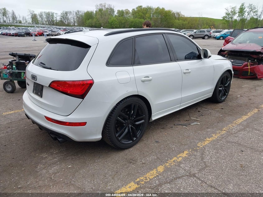 2015 Audi Sq5 VIN WA1CGAFP0FA133034 IAAI salvage auction — FRONT END, Salvage Title, sold $2,550 on 2026-07-20 (photo 4)