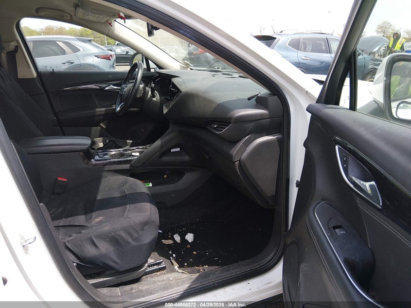 2022 Buick Envision VIN LRBAZLR42ND166505 IAAI salvage auction — FRONT END, Wait Title, sold $4,500 on 2026-07-12 (photo 5)