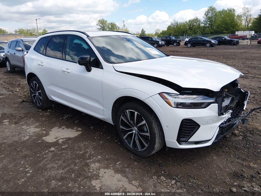 2024 Volvo Xc60 VIN YV4L12RL3R1904660 IAAI salvage auction — FRONT END, Salvage Title, sold $11,100 on 2026-07-15 (photo 1)