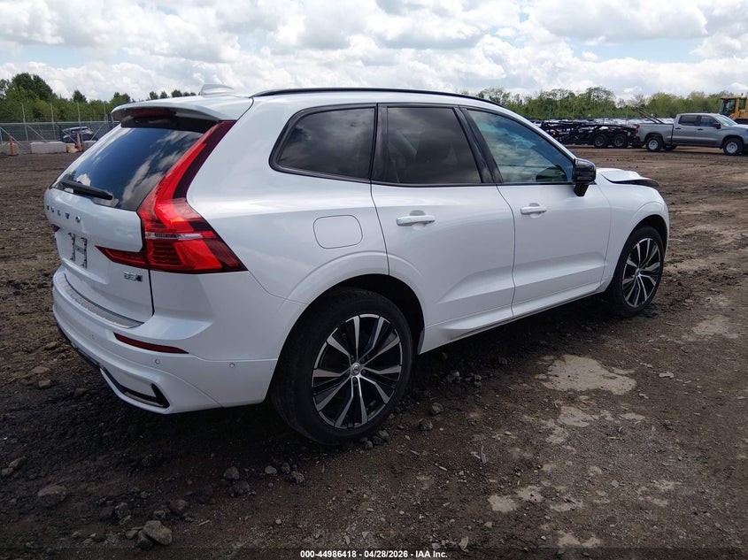 2024 Volvo Xc60 VIN YV4L12RL3R1904660 IAAI salvage auction — FRONT END, Salvage Title, sold $11,100 on 2026-07-15 (photo 4)