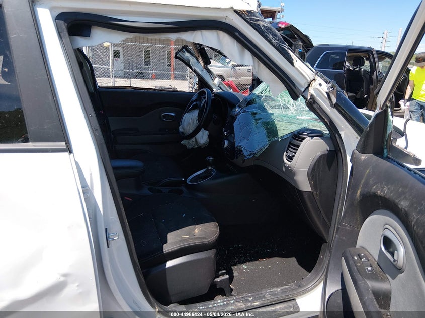 2017 Kia Soul VIN KNDJP3A51H7468124 IAAI salvage auction — ROLLOVER, Non-Repairable Certificate (West Virginia), sold $325 on 2026-07-11 (photo 5)