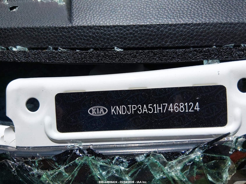 2017 Kia Soul VIN KNDJP3A51H7468124 IAAI salvage auction — ROLLOVER, Non-Repairable Certificate (West Virginia), sold $325 on 2026-07-11 (photo 9)