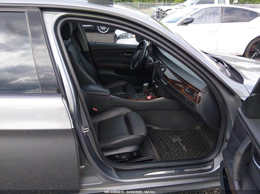 2011 BMW 3 series VIN WBAPM5C58BE576302 IAAI salvage auction — SIDE, Salvage (South Carolina), sold $2,150 on 2026-07-09 (photo 5)