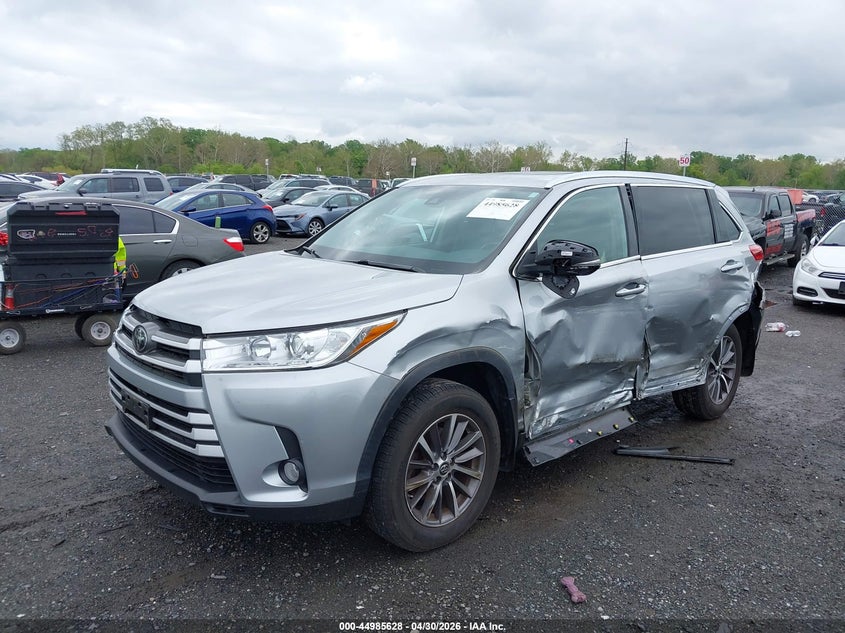 2019 Toyota Highlander VIN 5TDJZRFHXKS585651 IAAI salvage auction — LEFT SIDE, Salvage - Greater Than 75% (Maryland), sold $7,800 on 2026-07-06 (photo 2)