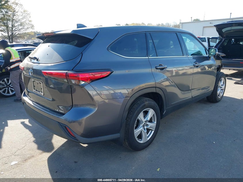 2021 Toyota Highlander VIN 5TDBZRBH1MS083950 IAAI salvage auction — FRONT END, Mv-907A (New York), sold $10,200 on 2026-07-21 (photo 4)