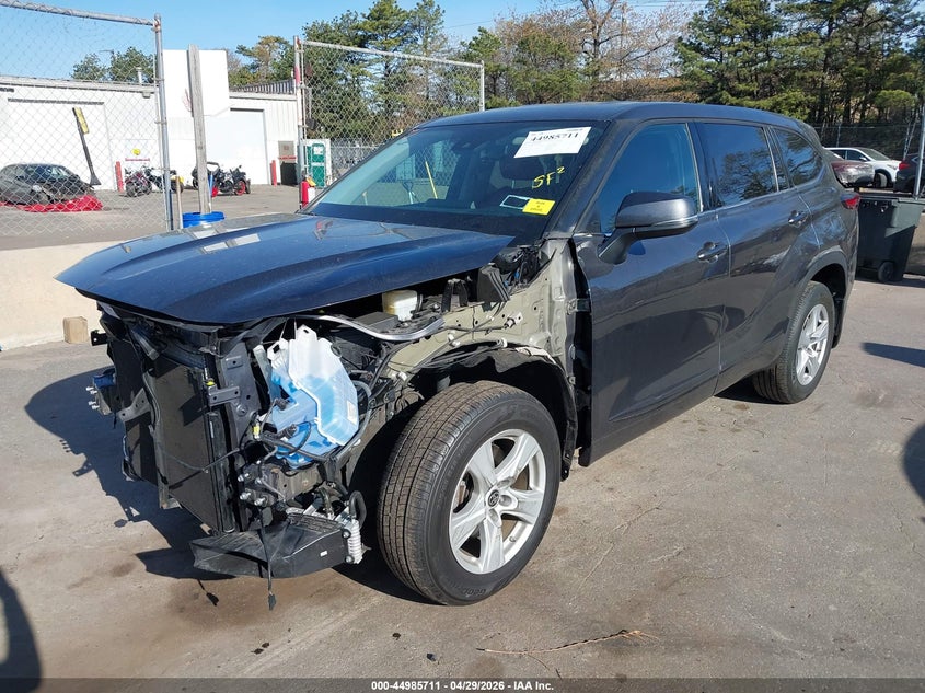 2021 Toyota Highlander VIN 5TDBZRBH1MS083950 IAAI salvage auction — FRONT END, Mv-907A (New York), sold $10,200 on 2026-07-21 (photo 6)