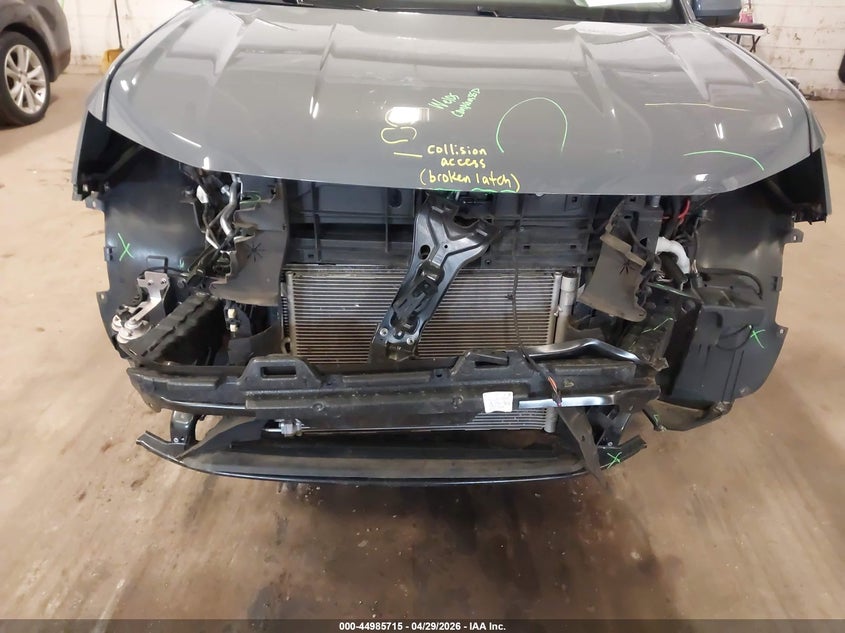 2022 Volkswagen Taos VIN 3VVPX7B25NM056927 IAAI salvage auction — FRONT END, Salvage Title, sold $7,900 on 2026-07-15 (photo 6)