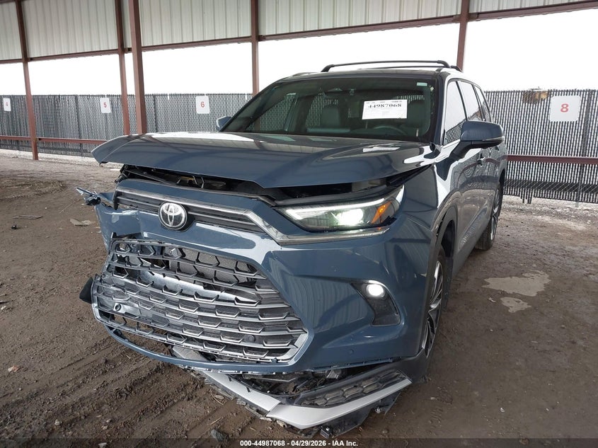 2026 Toyota Highlander VIN 5TDADAB50TS027367 IAAI salvage auction — FRONT END, Original (Texas), sold $32,250 on 2026-07-06 (photo 2)