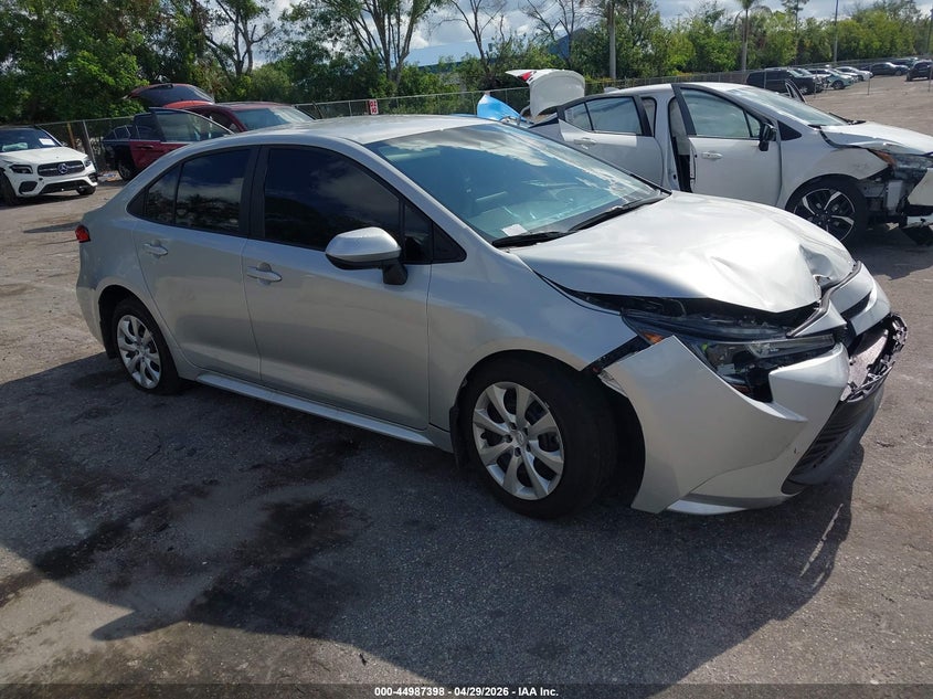 2025 Toyota Corolla VIN 5YFB4MDE8SP336367 IAAI salvage auction — FRONT END, Salvage Title, sold $5,900 on 2026-07-27 (photo 1)