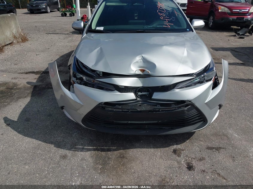 2025 Toyota Corolla VIN 5YFB4MDE8SP336367 IAAI salvage auction — FRONT END, Salvage Title, sold $5,900 on 2026-07-27 (photo 6)