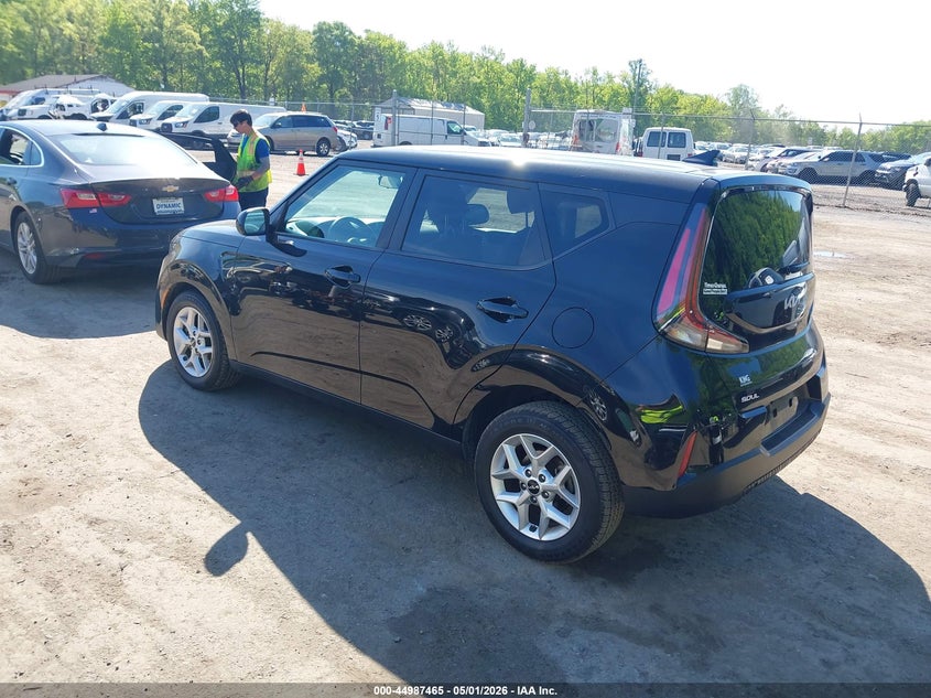 2023 Kia Soul VIN KNDJ23AU7P7896669 IAAI salvage auction — LEFT FRONT, Salvage - Greater Than 75% (Maryland), sold $4,975 on 2026-07-28 (photo 3)