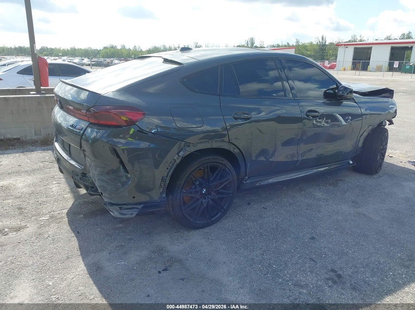 2025 BMW X6 m VIN 5YM23ET06S9X13483 IAAI salvage auction — FRONT & REAR, Salvage Title, sold $29,100 on 2026-07-06 (photo 4)