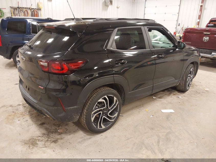 2025 Chevrolet Trailblazer VIN KL79MTSL9SB012852 IAAI salvage auction — FRONT END, Clear (Michigan), sold $8,200 on 2026-07-08 (photo 4)
