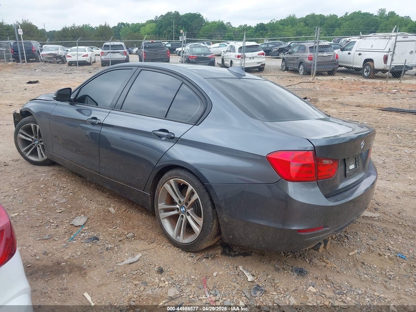 2014 BMW 3er VIN WBA3C1C55EK111542 IAAI salvage auction — FRONT END, Salvage Title, sold $1,050 on 2026-07-27 (photo 3)