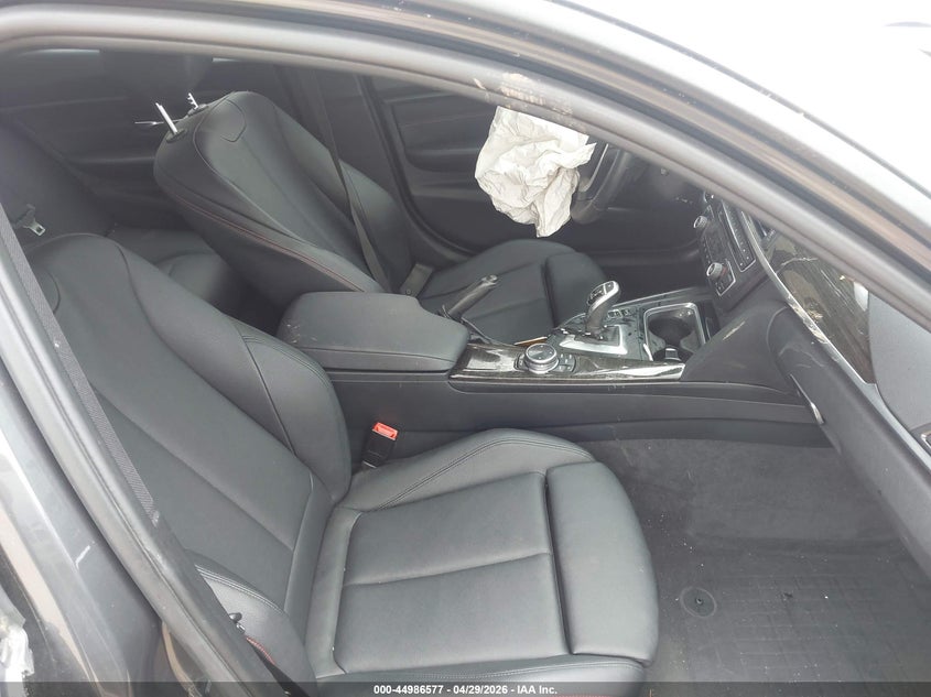 2014 BMW 3er VIN WBA3C1C55EK111542 IAAI salvage auction — FRONT END, Salvage Title, sold $1,050 on 2026-07-27 (photo 5)