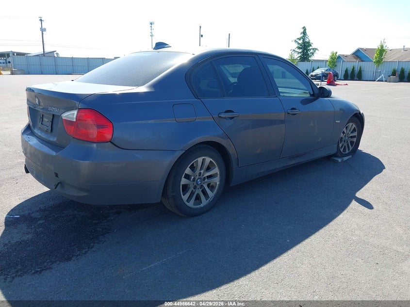 2006 BMW 3er VIN WBAVB13506KX50358 IAAI salvage auction — FRONT END, Salvage (Oregon), sold $400 on 2026-07-14 (photo 4)