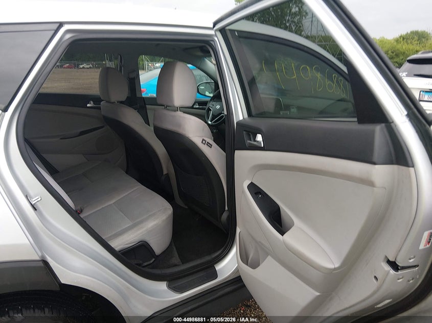 2019 Hyundai Tucson VIN KM8J2CA4XKU871934 IAAI salvage auction — FRONT & REAR, Salvage (Indiana), sold $1,950 on 2026-07-30 (photo 8)