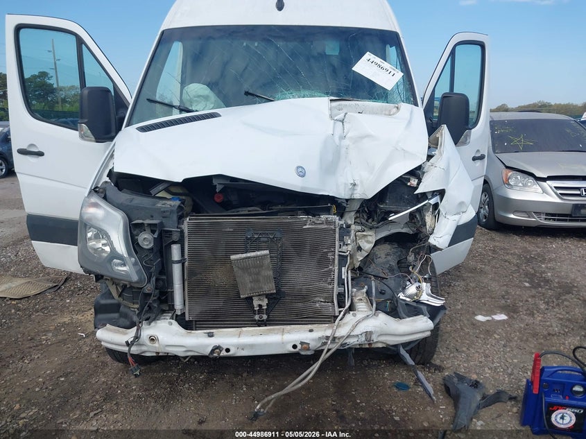 2014 Mercedes-benz Sprinter VIN WD3PE7DC5E5936892 IAAI salvage auction — FRONT END, Mv-907A (New York), sold $2,375 on 2026-07-07 (photo 6)