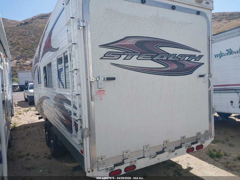 2013 Fore Stealth VIN 4X4TSFY21DC010888 IAAI salvage auction — FRONT END, Salvage (California), sold $2,800 on 2026-09-08 (photo 3)