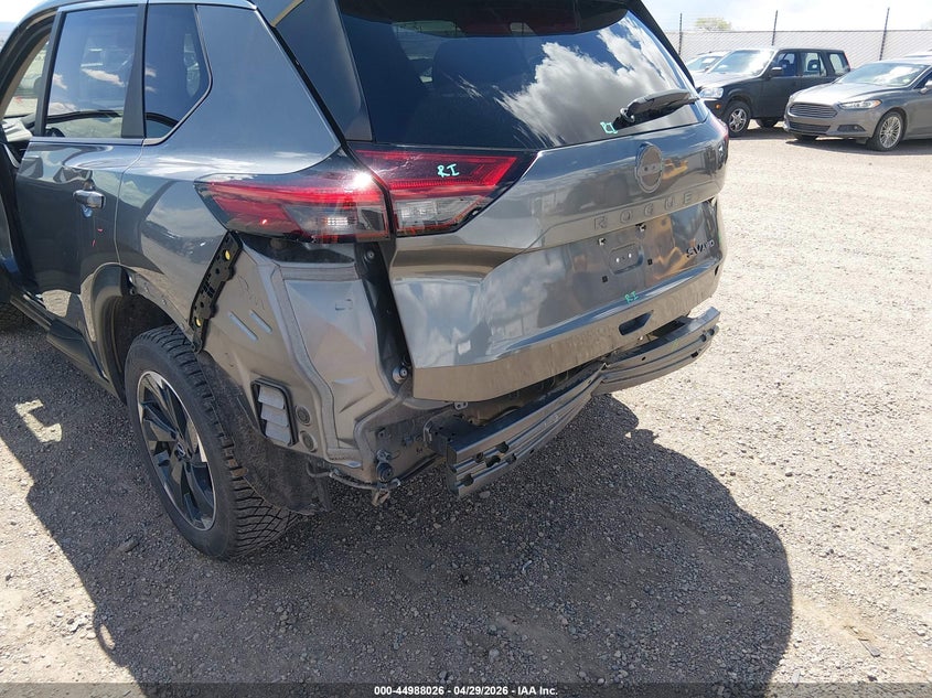 2024 Nissan Rogue VIN 5N1BT3BBXRC700406 IAAI salvage auction — REAR END, Salvage Title, sold $6,100 on 2026-07-31 (photo 6)
