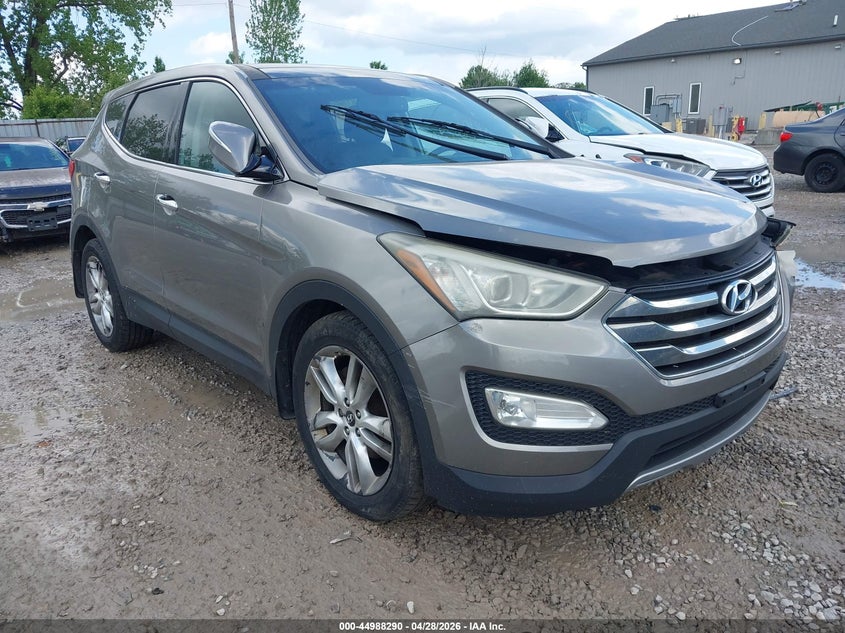 2013 Hyundai Santa fe VIN 5XYZWDLA6DG057885 IAAI salvage auction — NORMAL WEAR, Salvage Title, sold $700 on 2026-07-15 (photo 1)