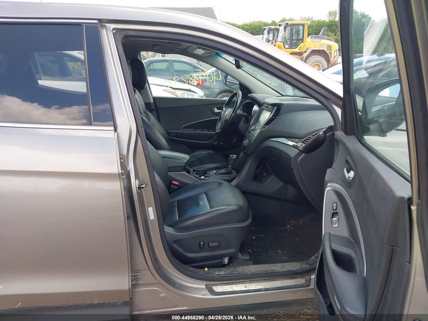 2013 Hyundai Santa fe VIN 5XYZWDLA6DG057885 IAAI salvage auction — NORMAL WEAR, Salvage Title, sold $700 on 2026-07-15 (photo 5)