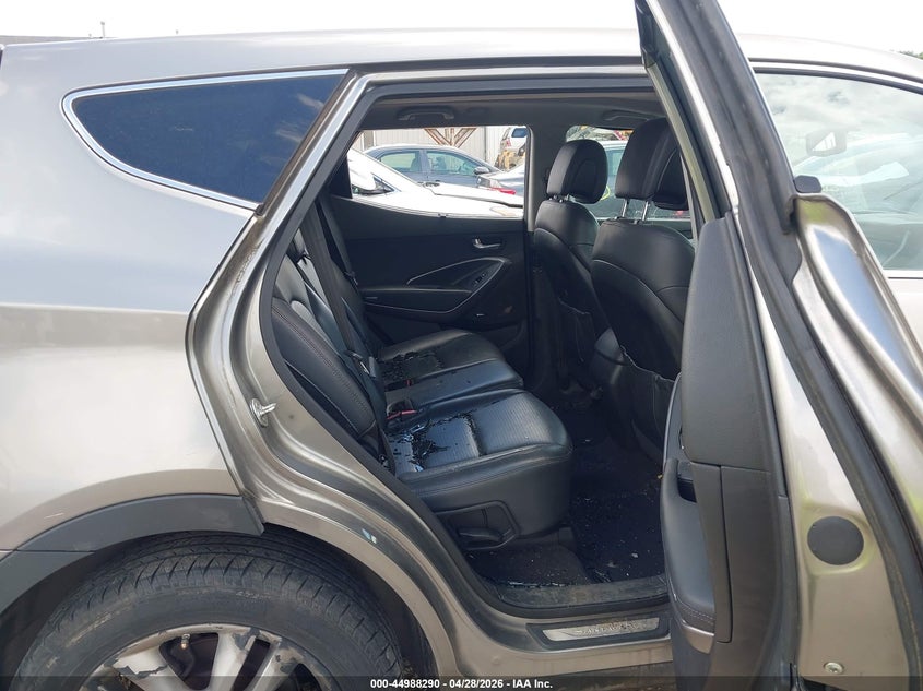 2013 Hyundai Santa fe VIN 5XYZWDLA6DG057885 IAAI salvage auction — NORMAL WEAR, Salvage Title, sold $700 on 2026-07-15 (photo 8)