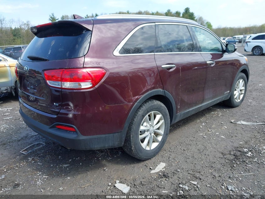 2016 Kia Sorento VIN 5XYPGDA57GG136884 IAAI salvage auction — NORMAL WEAR, Salvage (Texas), sold $1,100 on 2026-07-28 (photo 4)