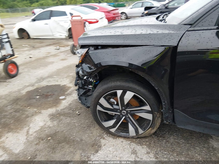 2025 Volvo Xc40 VIN YV4L12UC3S2500104 IAAI salvage auction — FRONT END, Salvage (Louisiana), sold $10,900 on 2026-07-07 (photo 6)