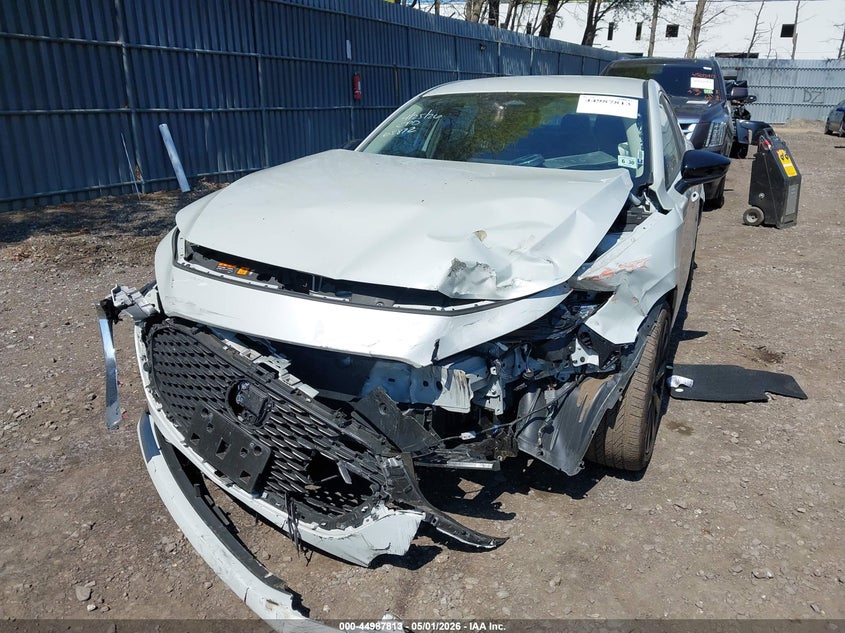 2025 Mazda 3 VIN JM1BPABM1S1765872 IAAI salvage auction — FRONT & REAR, Salvage (Idaho), sold $2,050 on 2026-07-29 (photo 6)