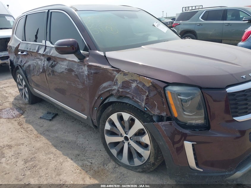 2022 Kia Telluride VIN 5XYP64HC0NG203233 IAAI salvage auction — RIGHT SIDE, Salvage Title, sold $3,850 on 2026-07-20 (photo 6)